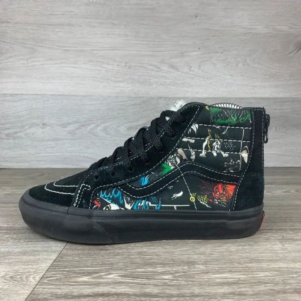 Vans x Disney Villains Sk8-Hi Zip Shoes Size 3  boys/Girls/Kids Shoes